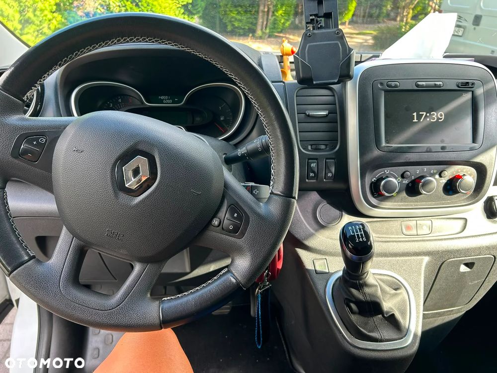 Renault Trafic - 8