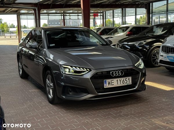 Audi A4 40 TFSI mHEV Advanced S tronic