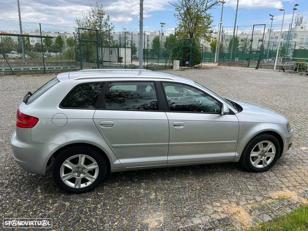 Audi A3 Sportback 1.6 TDI Attraction - 5