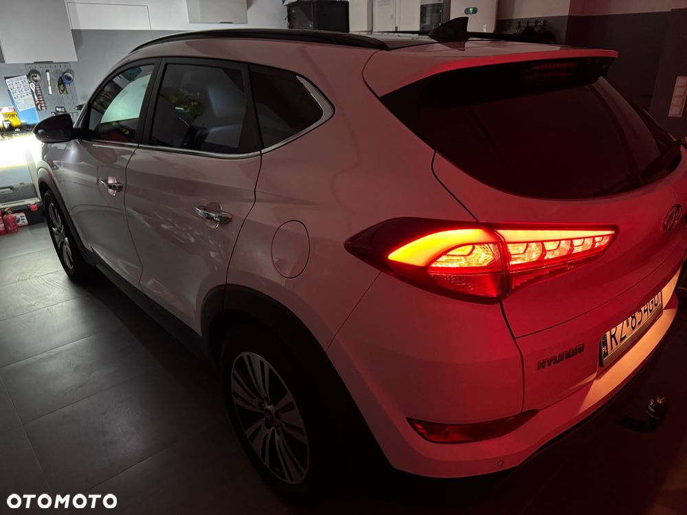 Hyundai Tucson 2.0 CRDI Premium 4WD - 18