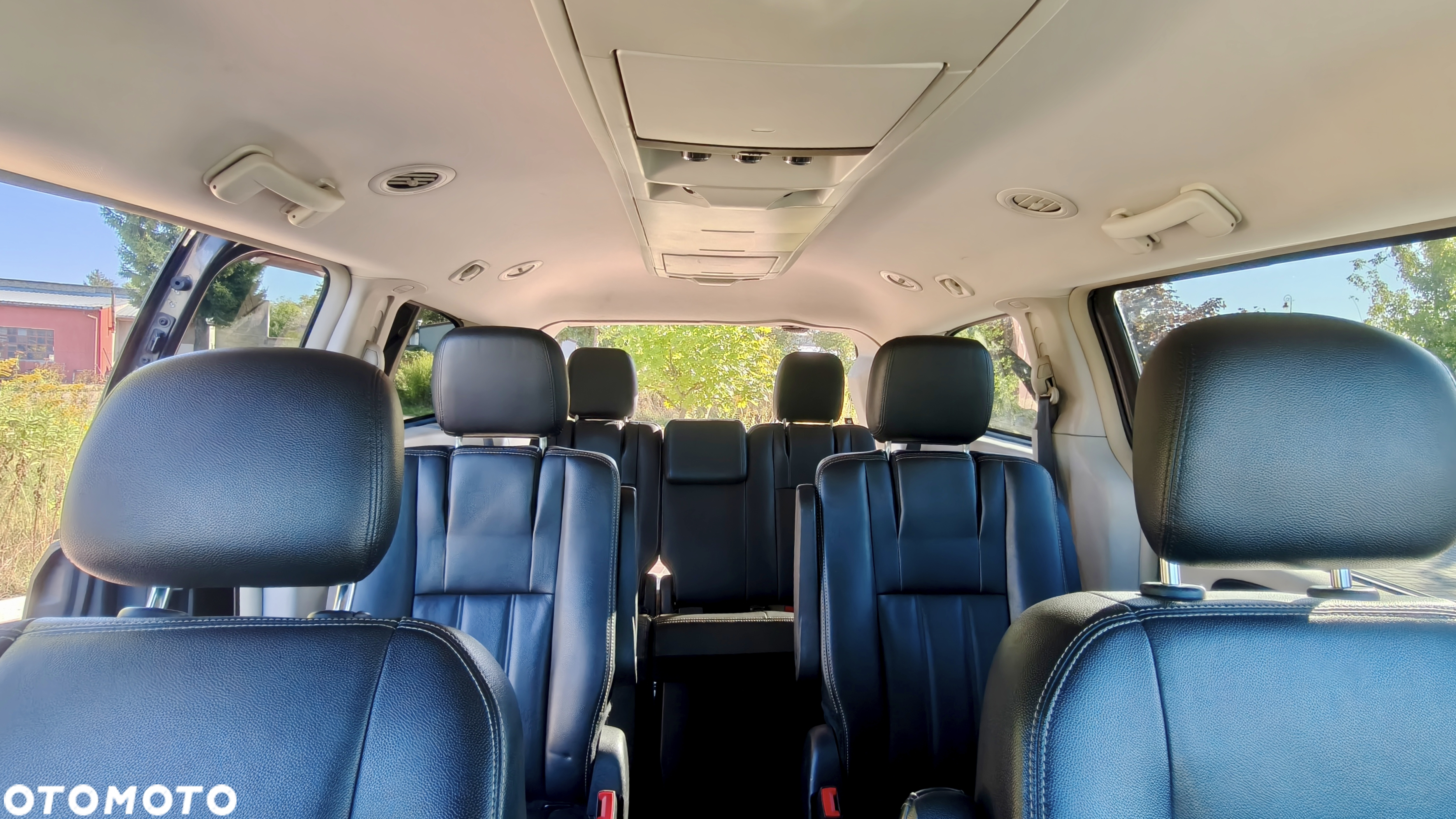 Chrysler Town & Country 3.6 Touring - 25