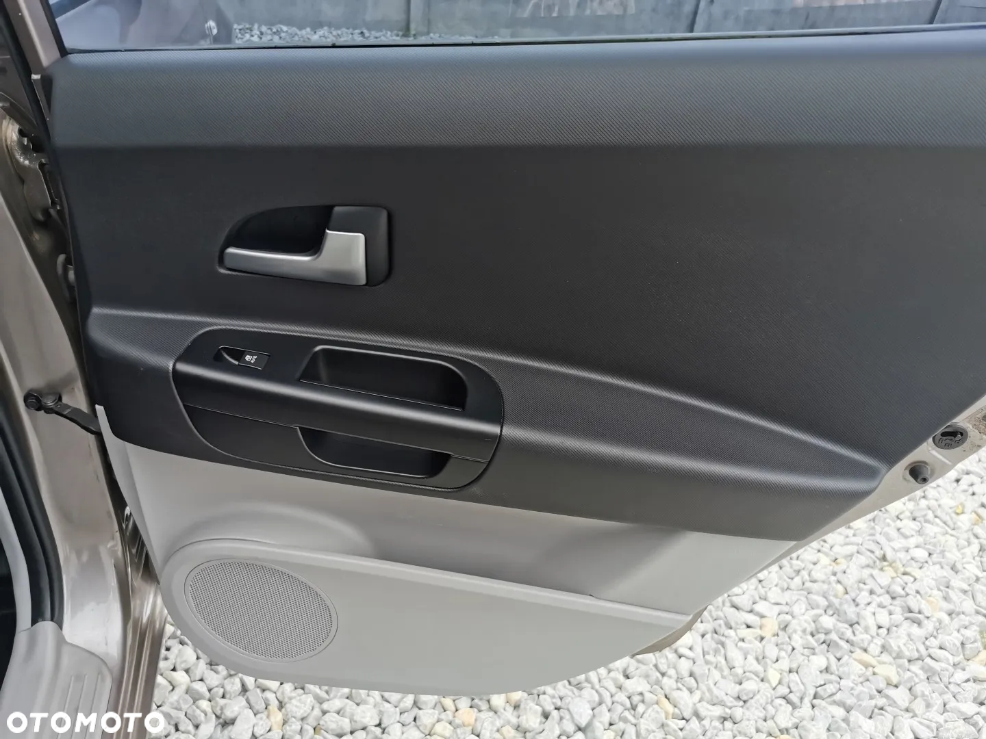 Kia Ceed - 25