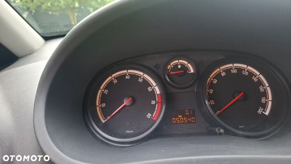 Opel Corsa 1.0 12V - 10
