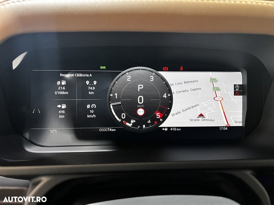 Land Rover Defender - 10