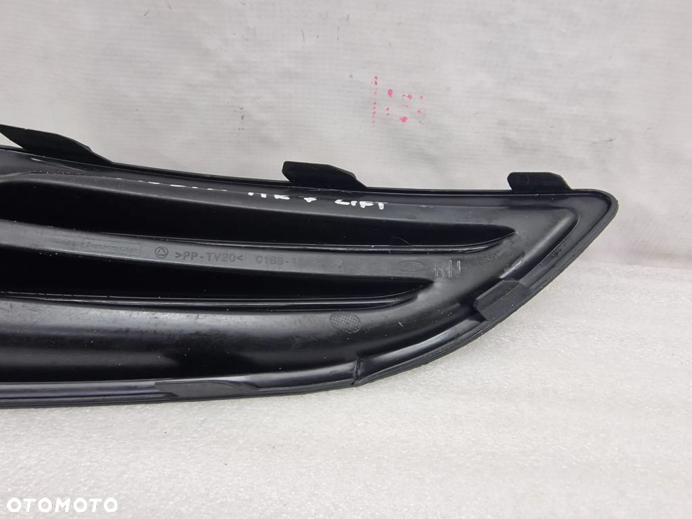 FORD FIESTA MK7 LIFT 12-17 PRAWA KRATKA BOCZNA ZDERZAKA PRZEDNIEGO PRZÓD , NR C1BB-15A222A , NR AUKCJI A/111 - 10