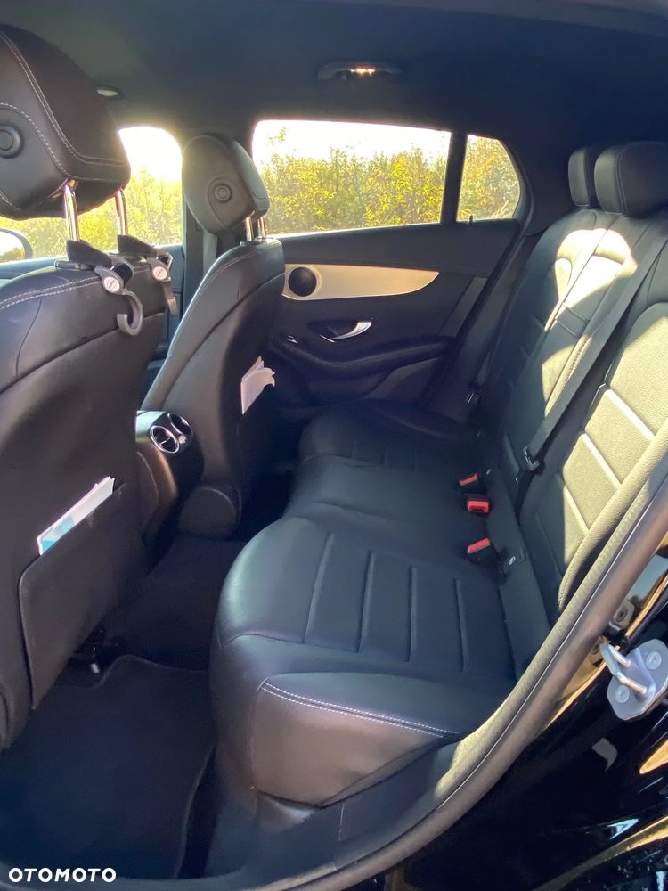 Mercedes-Benz GLC 200 - 8