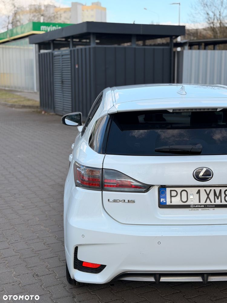 Lexus CT 200h F Sport - 18