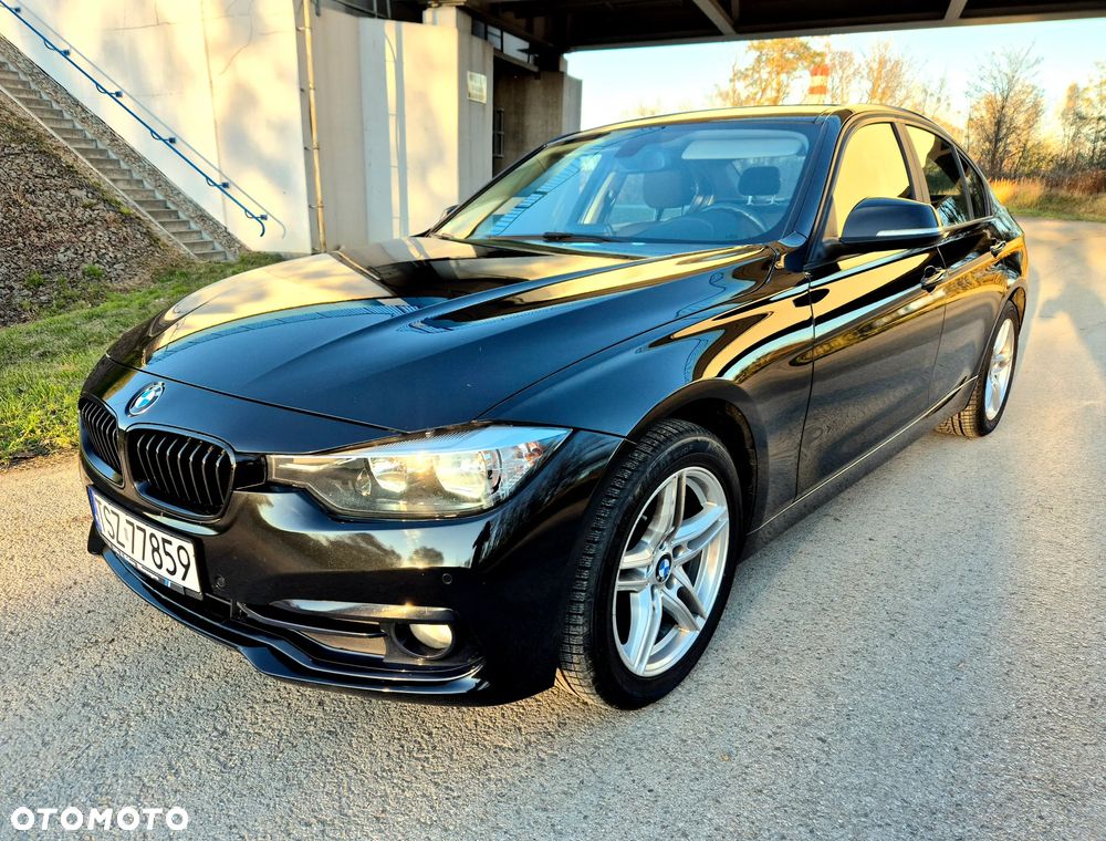 BMW Seria 3 316d - 4