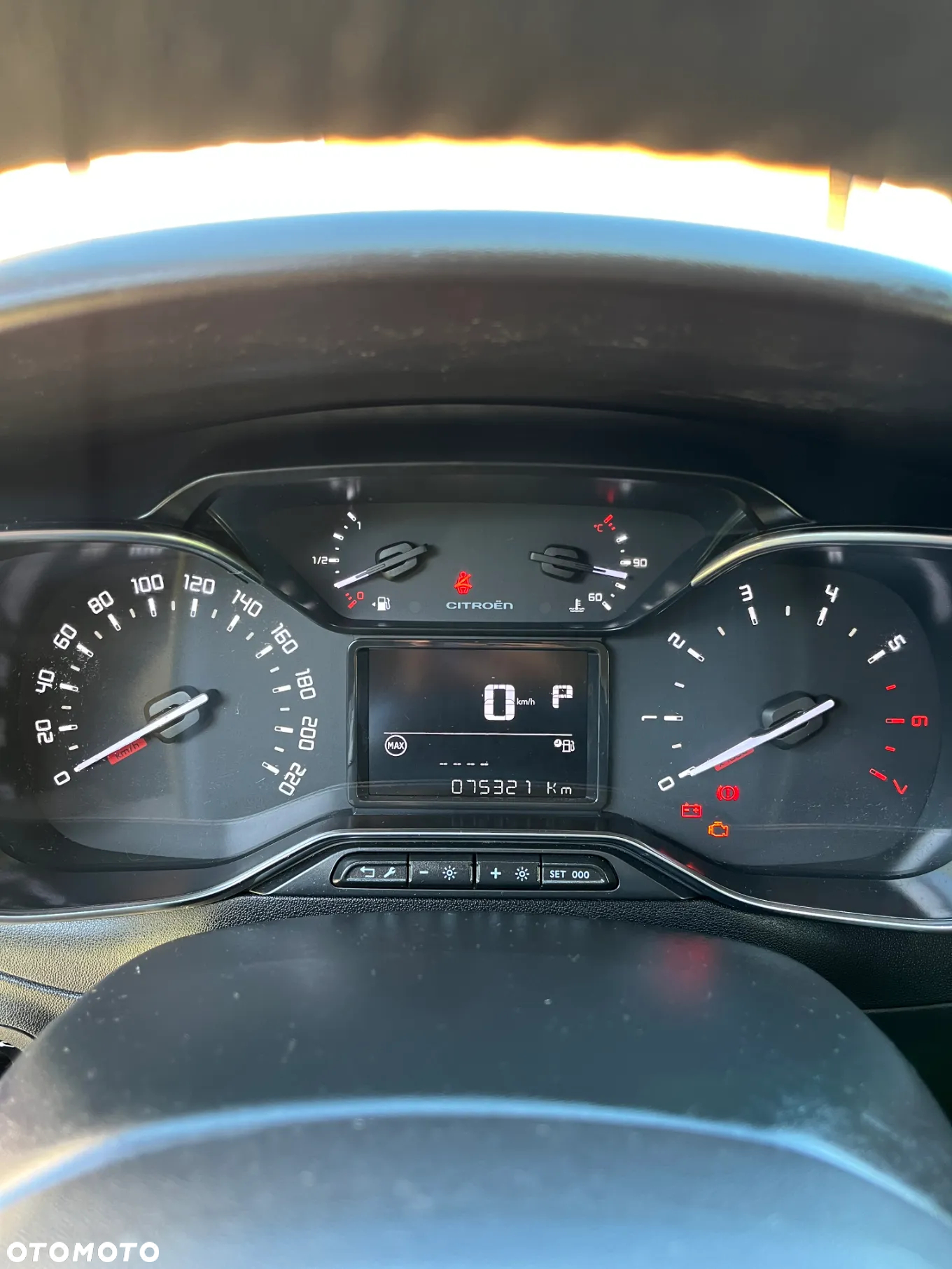 Citroën C3 Pure Tech 110 S&S EAT6 SHINE - 6