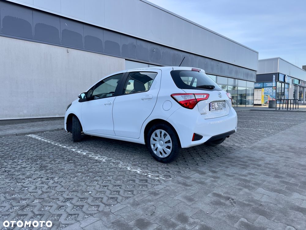 Toyota Yaris 1.0 Life EU6 - 3