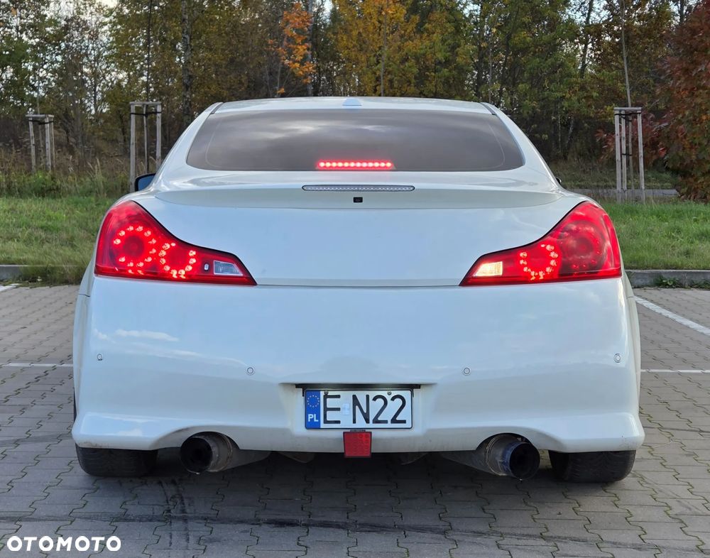 Infiniti G G37 - 6