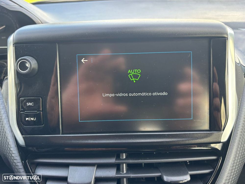 Peugeot 208 1.5 BlueHDi Signature - 36