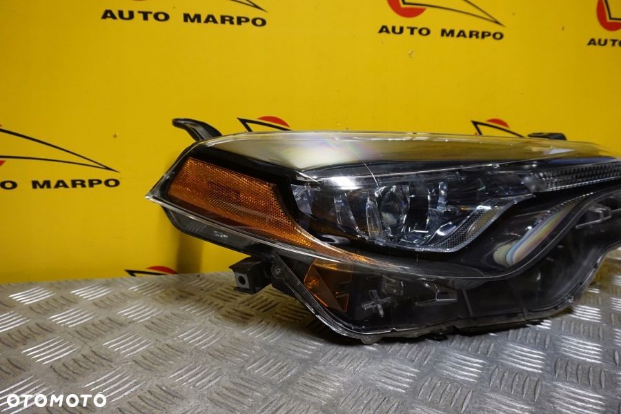 TOYOTA COROLLA E17 2016- REFLEKTOR LAMPA FULL LED PRAWA USA - 3
