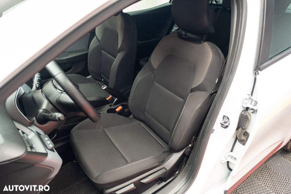Renault Clio - 16
