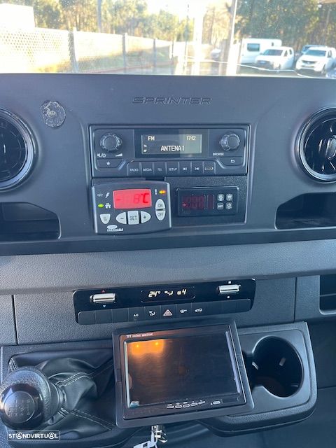 Mercedes-Benz SPRINTER 516 Cdi COM FRIO CONGELAÇÃO - 13