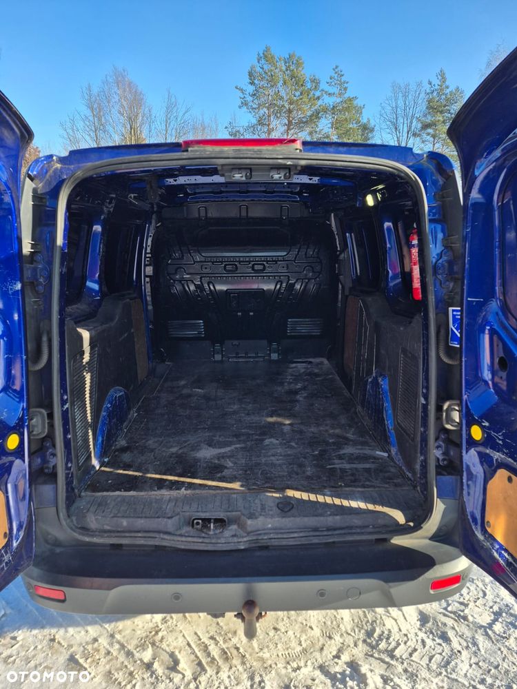 Ford Transit Connect - 9