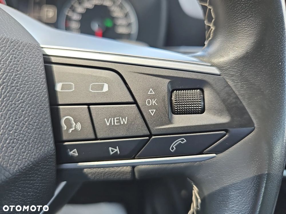 Seat Leon 1.5 eTSI Full LED DSG - 23