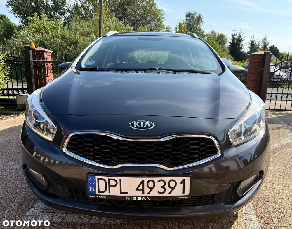 Kia Ceed Cee'd 1.6 GDI L - 10
