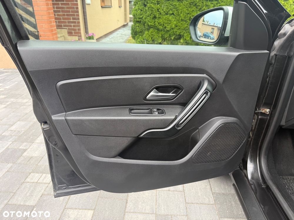 Dacia Duster SCe 115 2WD Prestige - 30