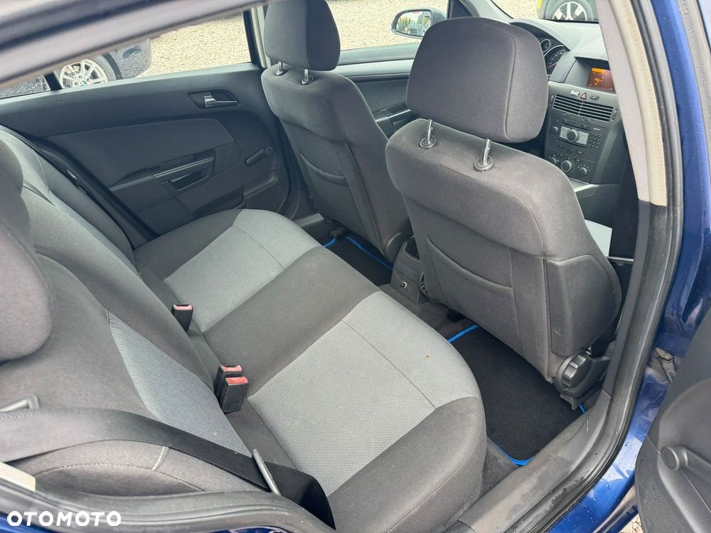 Opel Astra - 9