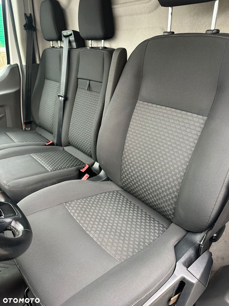 Ford Transit - 15