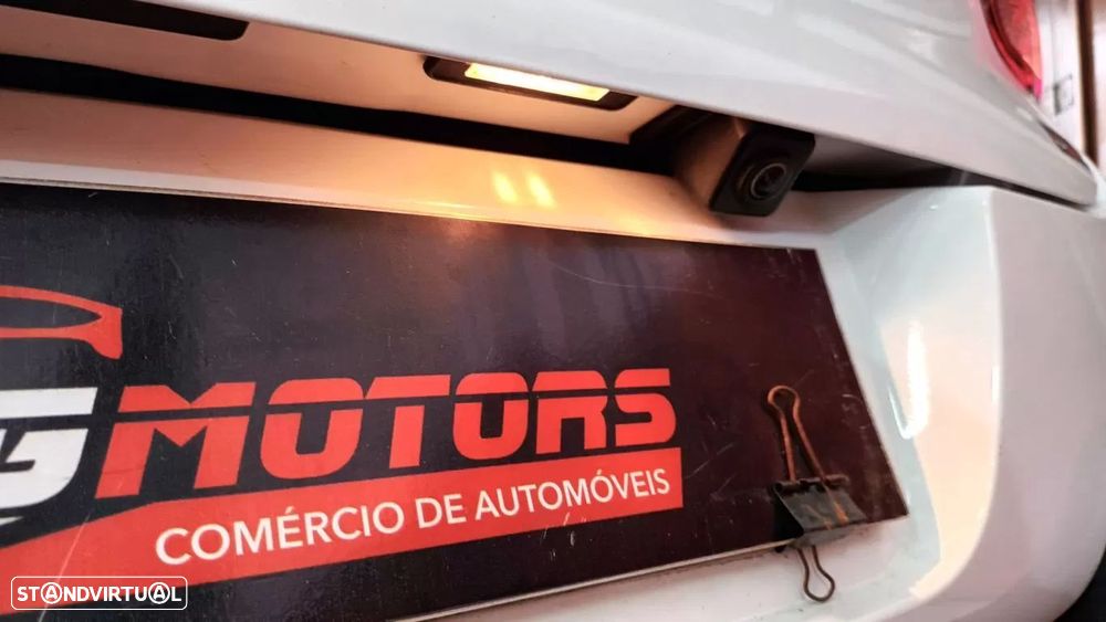 Citroën C3 1.2 PureTech Shine - 10