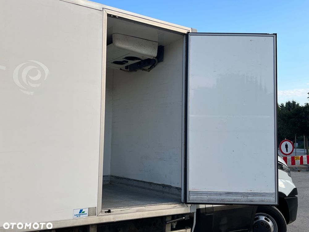 Iveco 35C13 - 9