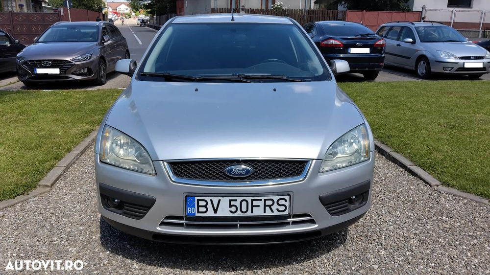 Ford Focus 1.6i Trend - 3