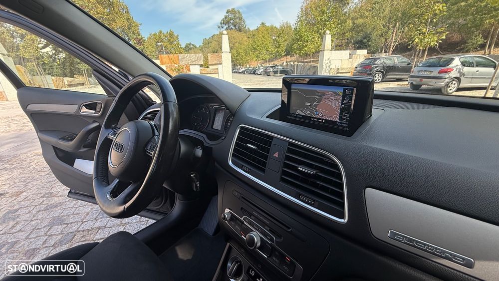 Audi Q3 2.0 TDI quattro Business Line S-line S-tronic - 8