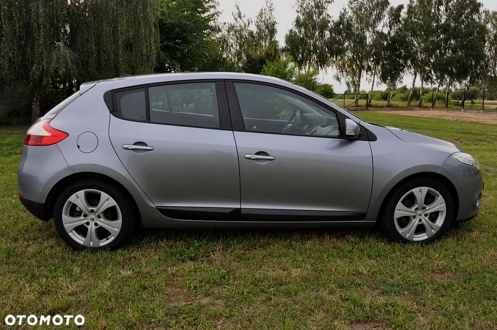 Renault Megane TCe 180 GT - 3