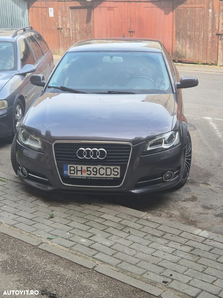 Audi A3 Sportback - 1