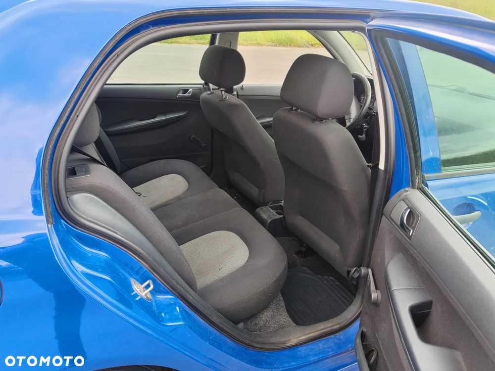 Skoda Fabia 1.2 HTP Fresh - 8