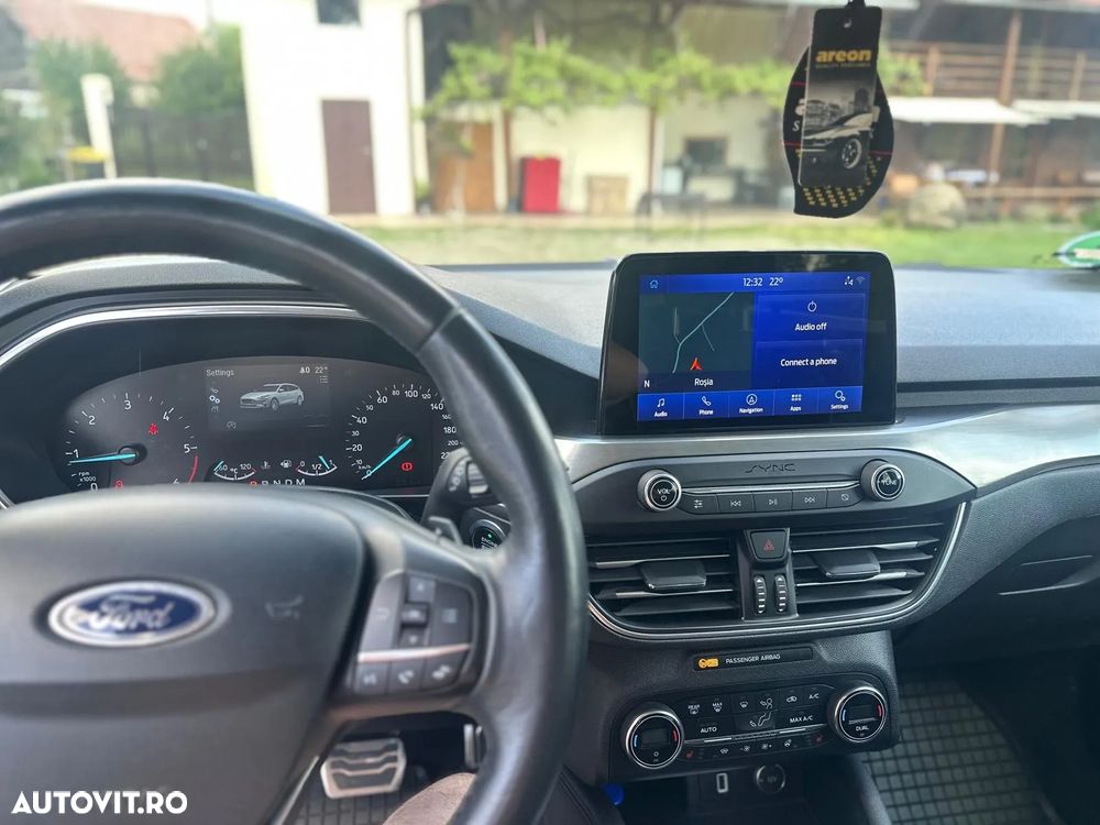 Ford Focus 2.0 EcoBlue Titanium - 4