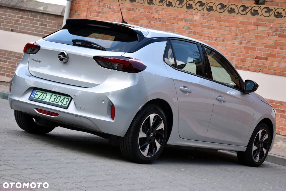 Opel Corsa Selection - 4