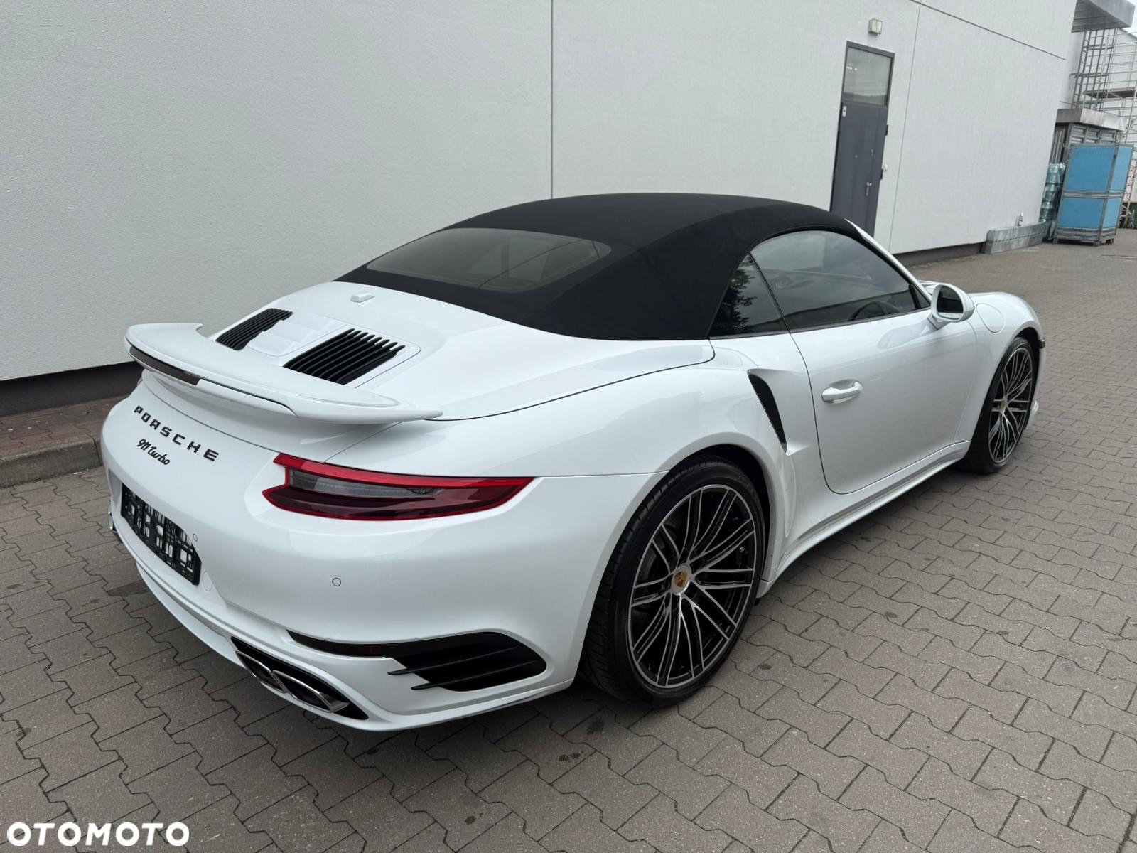 Porsche 911 - 23