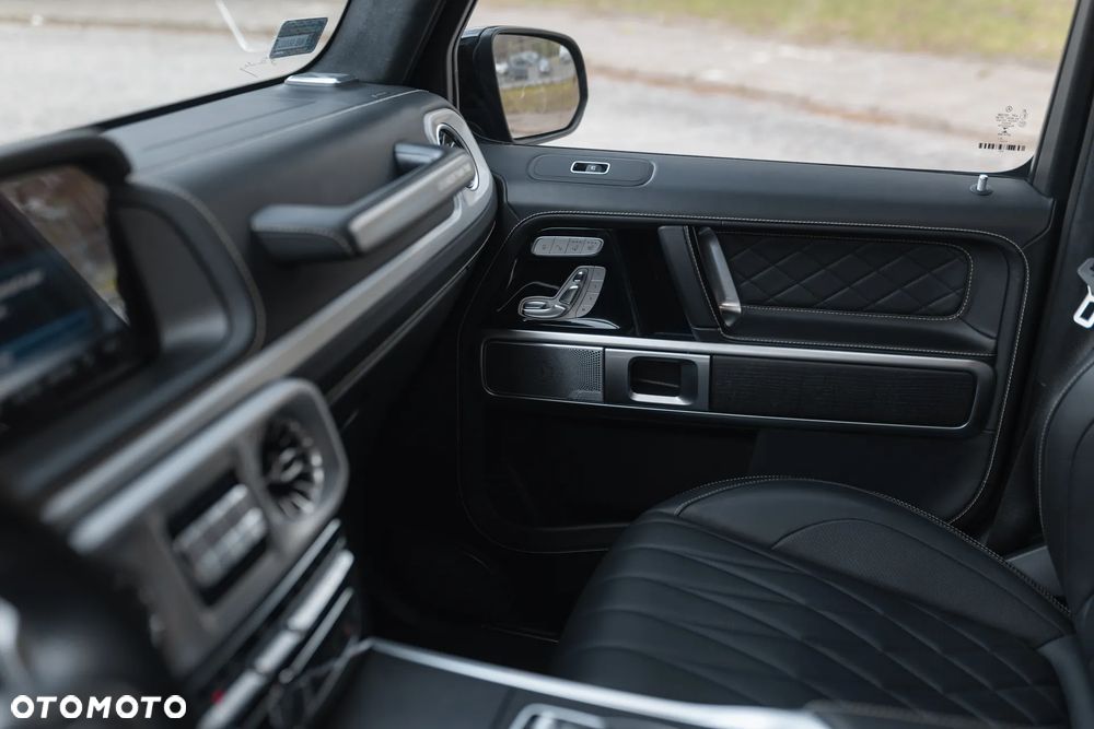 Mercedes-Benz Klasa G 400 d Stronger Than Time Edition - 22