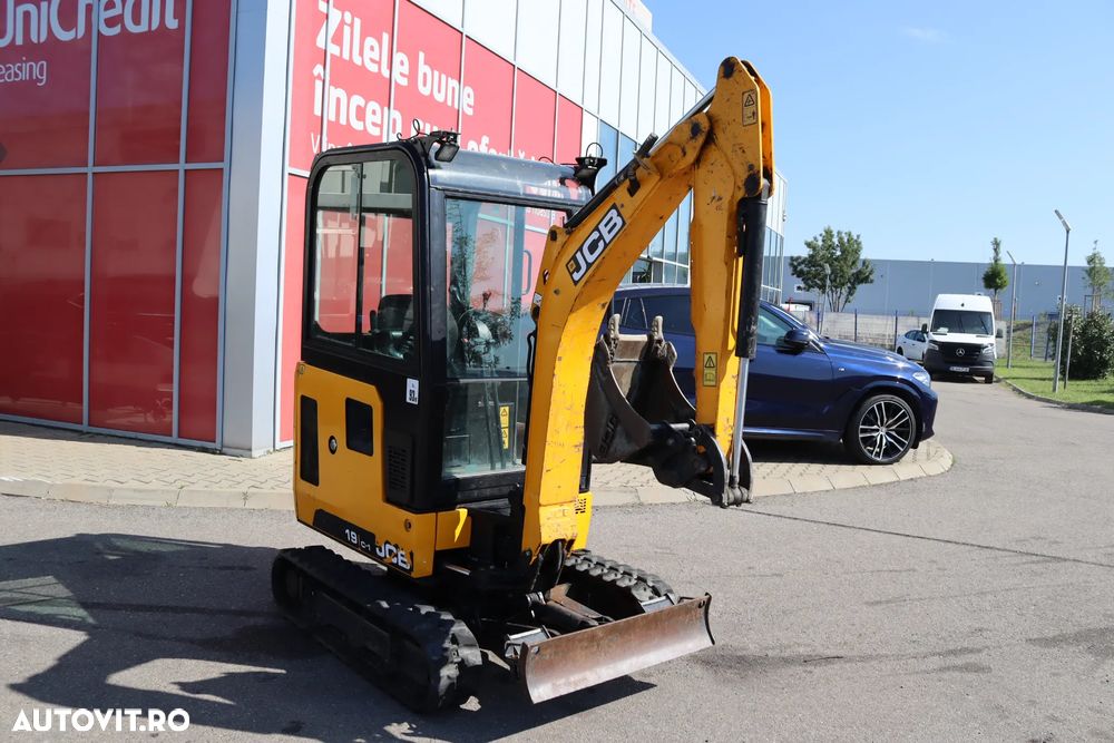 JCB 19C-1 - 1