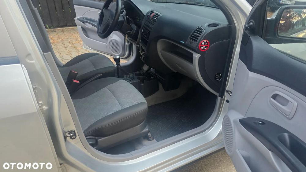 Kia Picanto 1.1 CRDi Optimum - 11