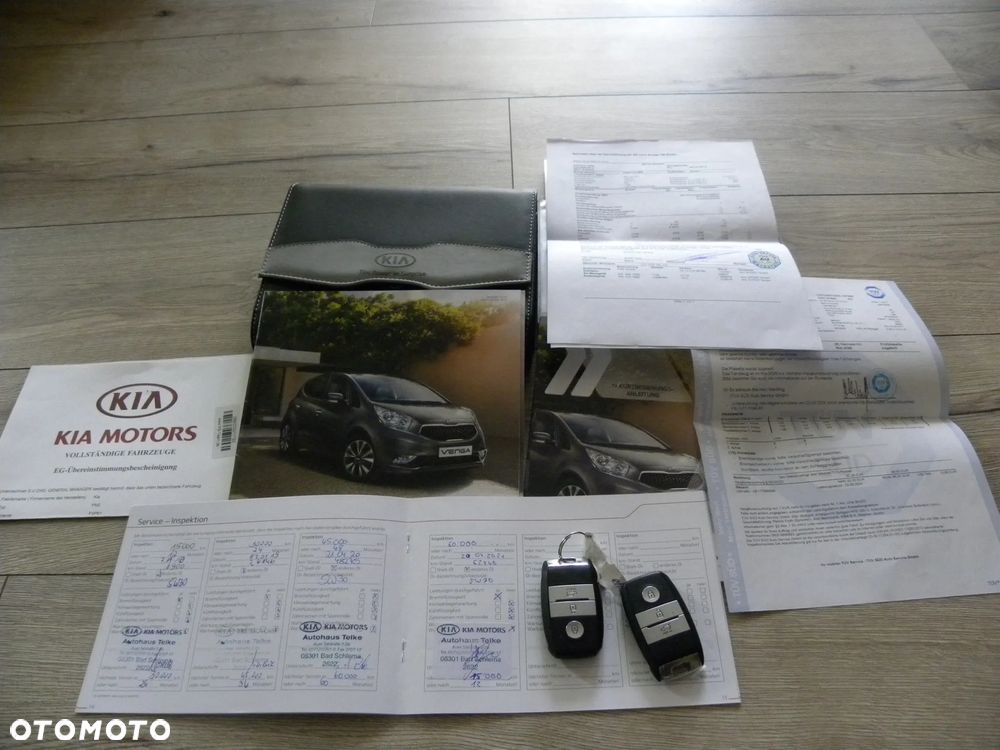 Kia Venga - 22