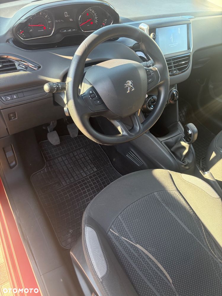 Peugeot 208 95 VTI Allure - 31