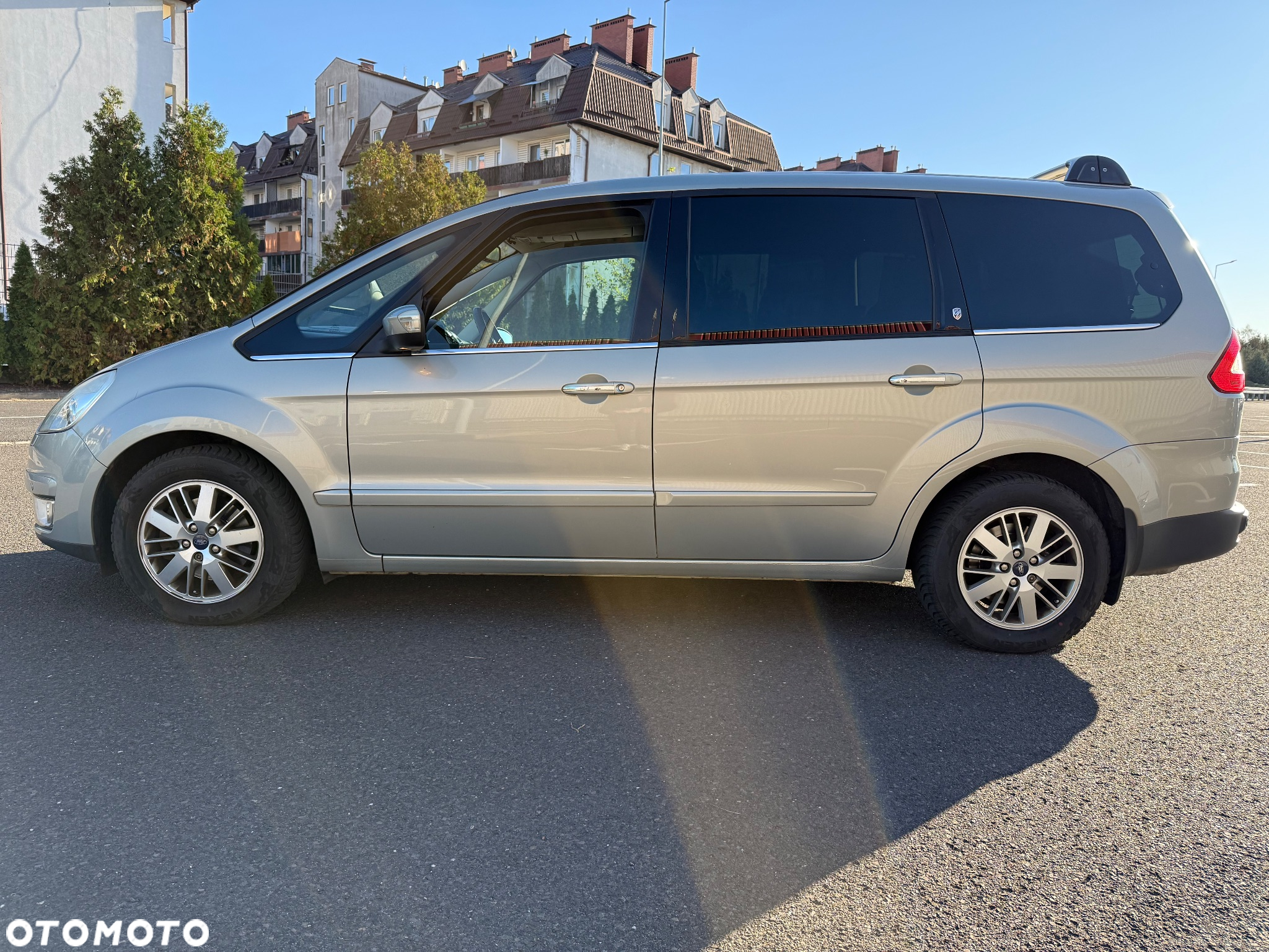 Ford Galaxy 2.3 Ghia - 15
