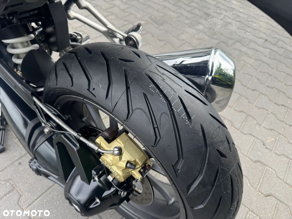 BMW R - 33