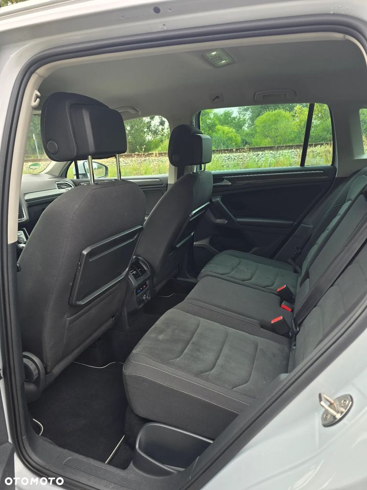 Volkswagen Tiguan 2.0 TDI SCR 4MOTION (BlueMotion Techn.) DSG Sound - 13
