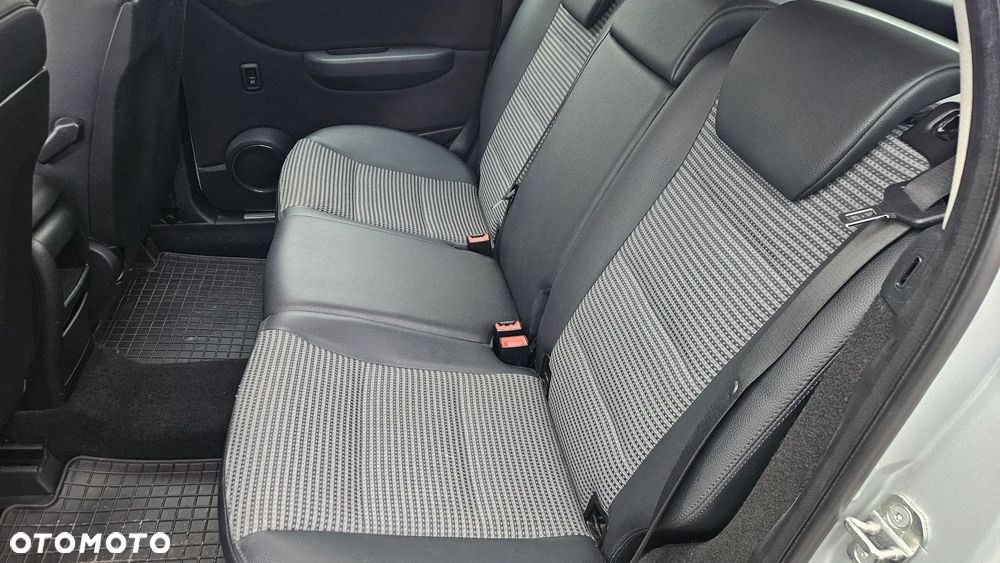 Mercedes-Benz Klasa B 200 - 11