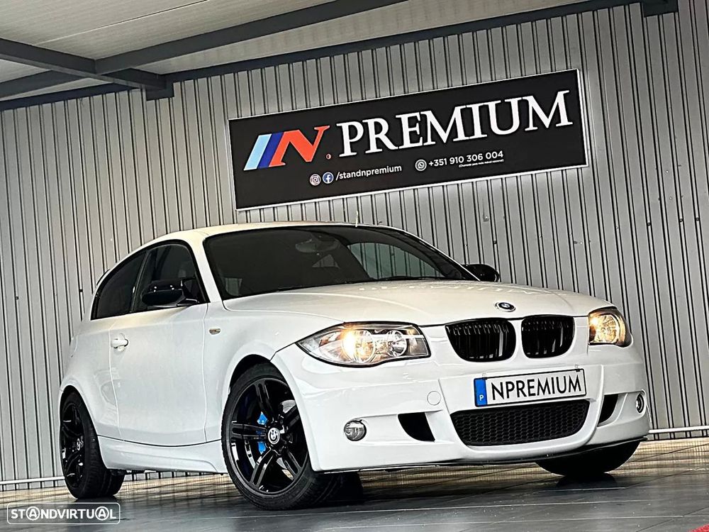 BMW 118 d Pack M - 20