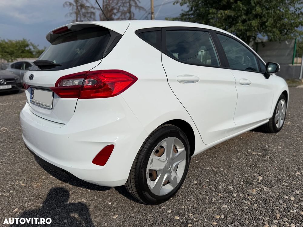 Ford Fiesta - 5