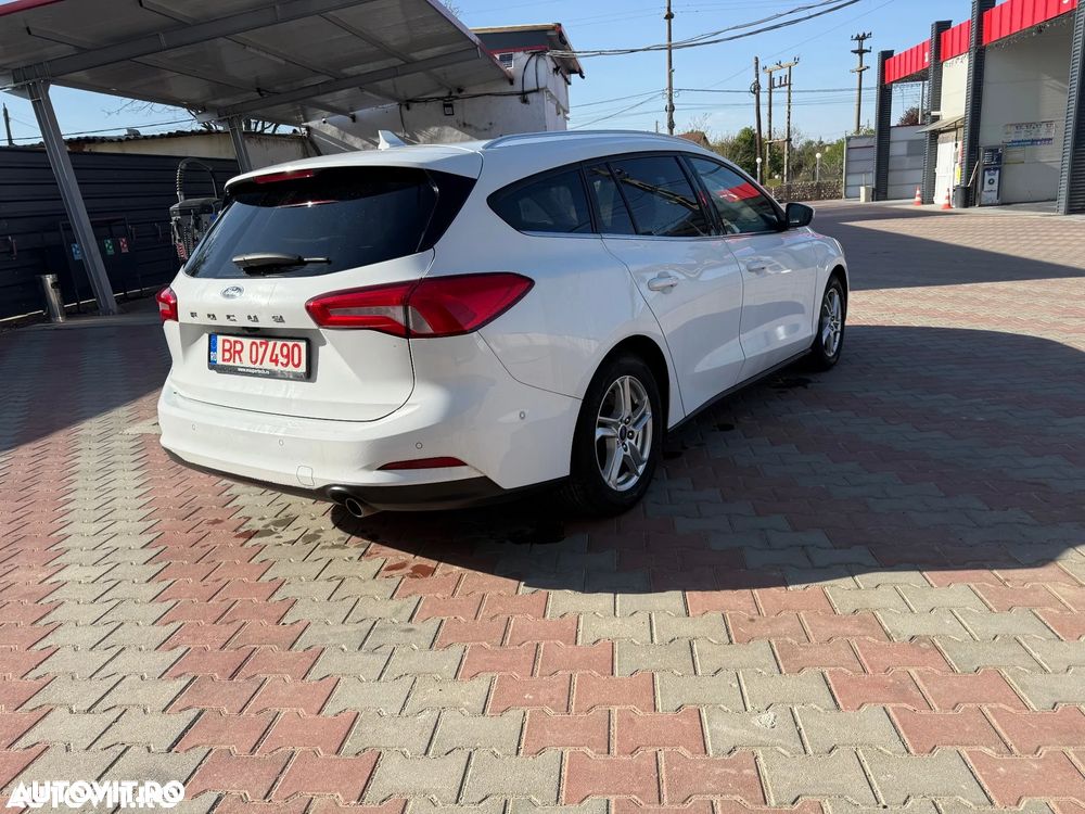 Ford Focus 1.5 EcoBlue Trend Edition - 4