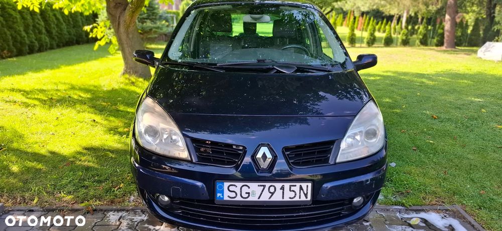 Renault Scenic 2.0 16V Emotion - 3