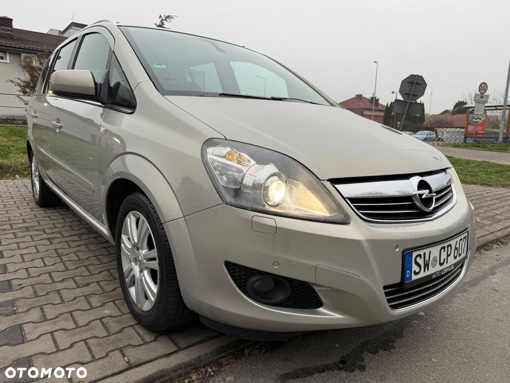 Opel Zafira 1.8 Family Plus - 6