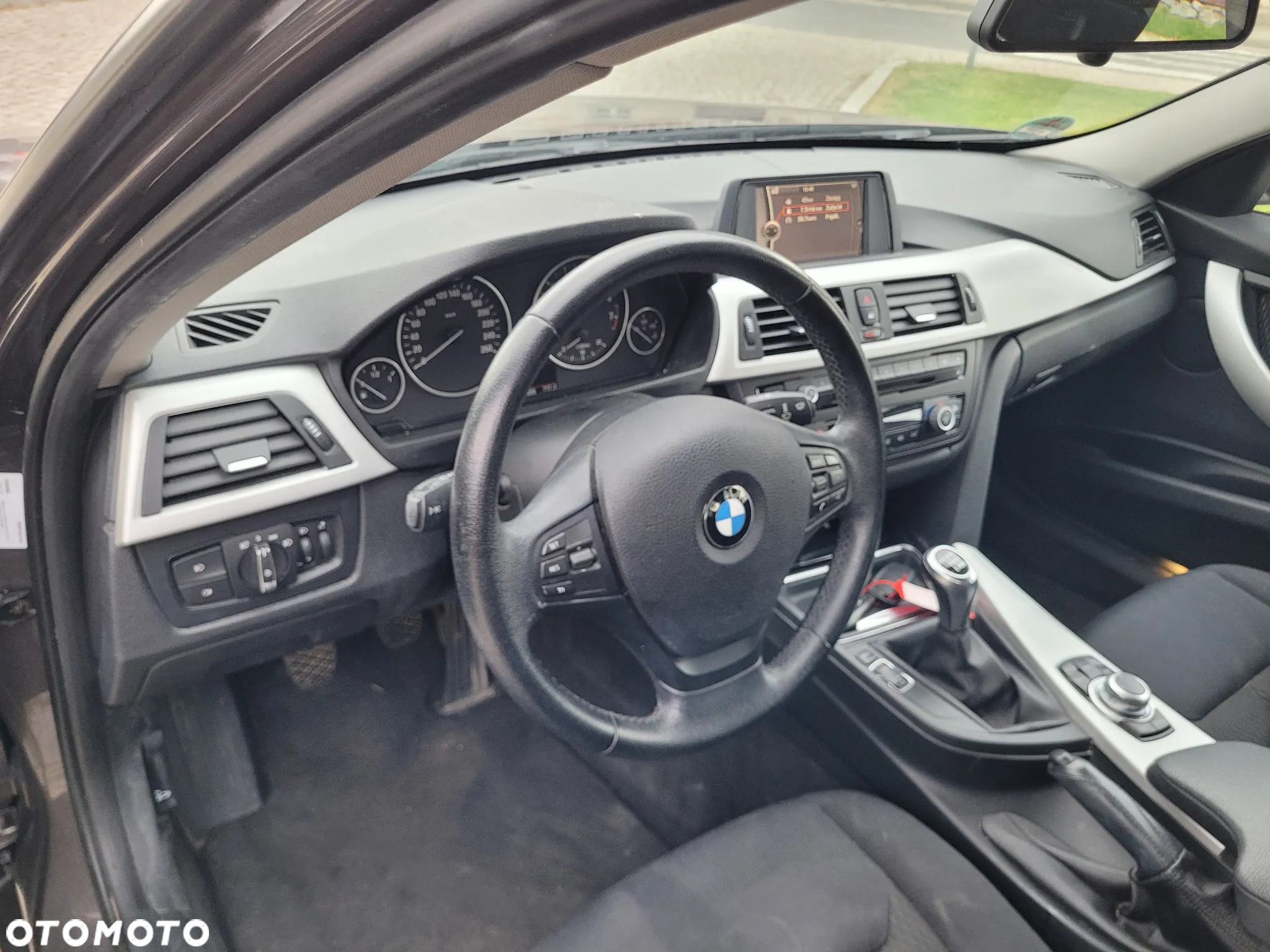 BMW Seria 3 316i Luxury Line - 6